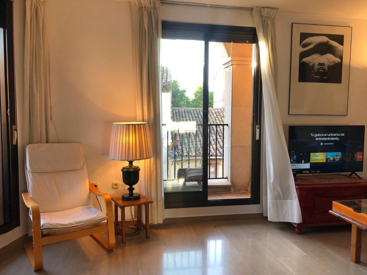 Appartamento Loft Acogedor Con Terraza Y Parking En El Centro Huesca Esterno foto